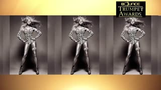 Naomi Campbell Receives the Vanguard Award - Trumpet Awards