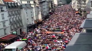 Paris Protesters Shut Down Country. !!!!! Elites are Scare Now 