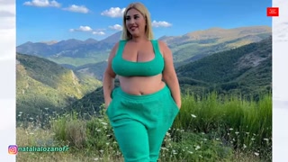 Spanish Plus Size Model Natalia Lozano Biography