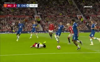 Manchester United lead Chelsea 3-0 thanks to Bruno Fernandes