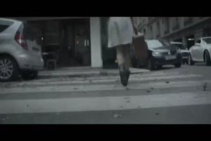 Indila - Derniere Danse (Clip Officiel)