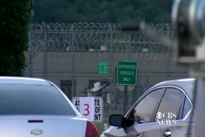 Ex-prison guard says death row inmate shouldn’t be executed