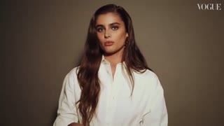 Taylor Hill On Her First Lie & Why Stevie Nicks Is Her Ultimate Style 